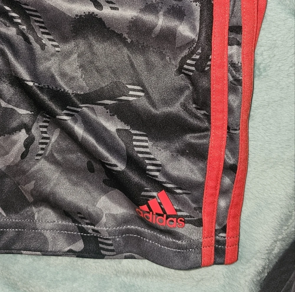 Adidas Red Tee and Patterned Gray Shorts